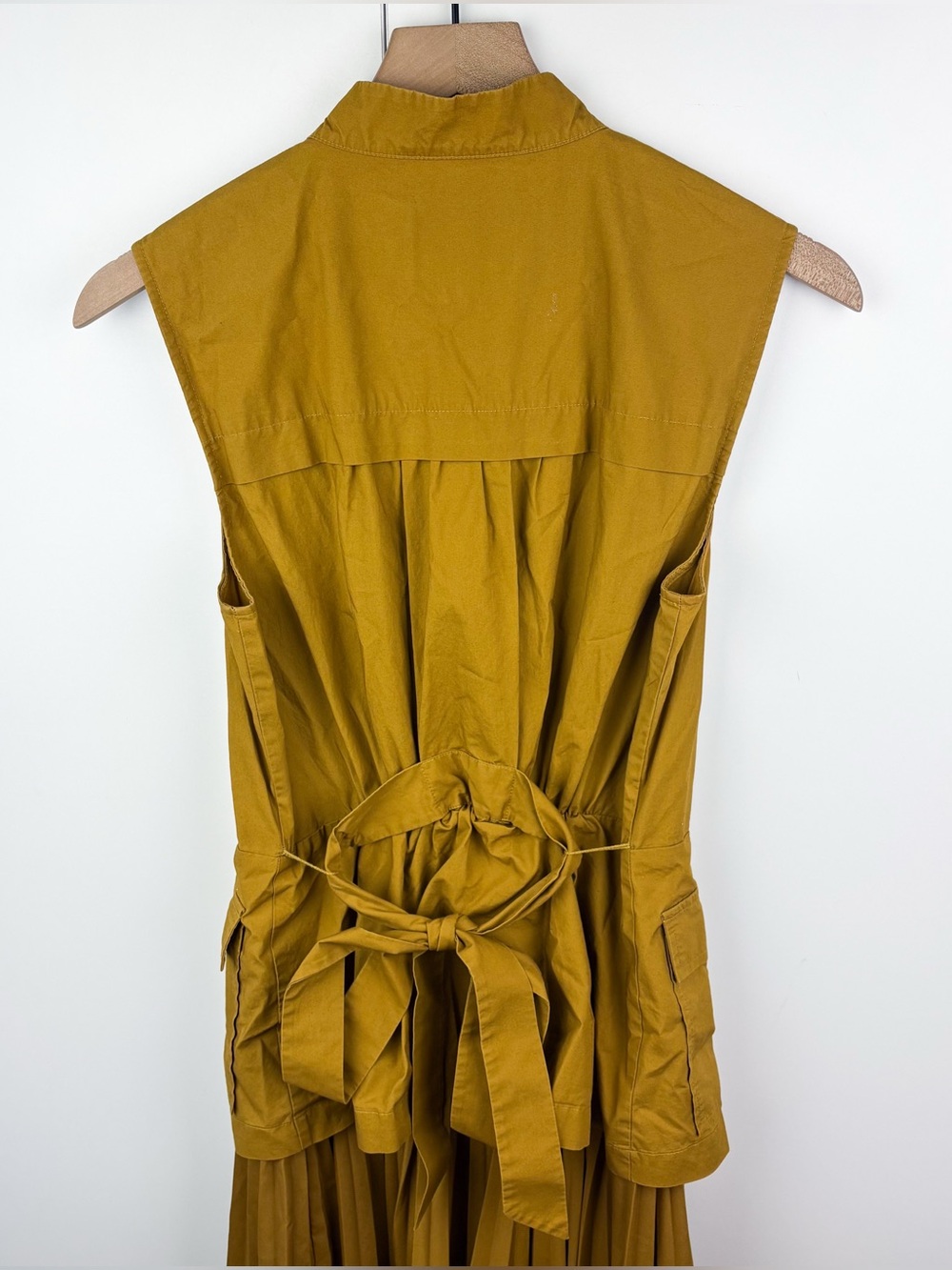 Anthropologie Sleeveless Vested Pleated Midi Dress Gold Yellow Satin Small - Picture 8 of 9